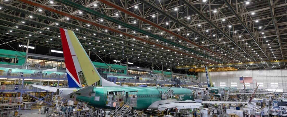 US allows Boeing to self-certify planes again