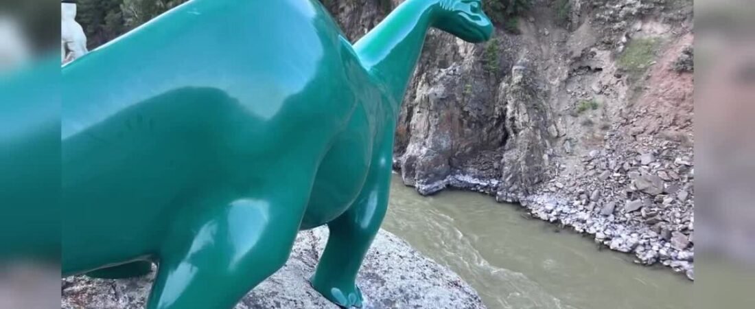 Sinclair dinosaur stolen from lot in prank