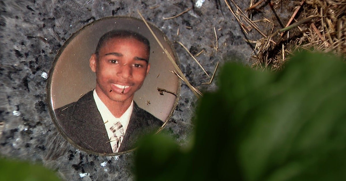 Family pleads for answers 11 years after Renton, WA murder